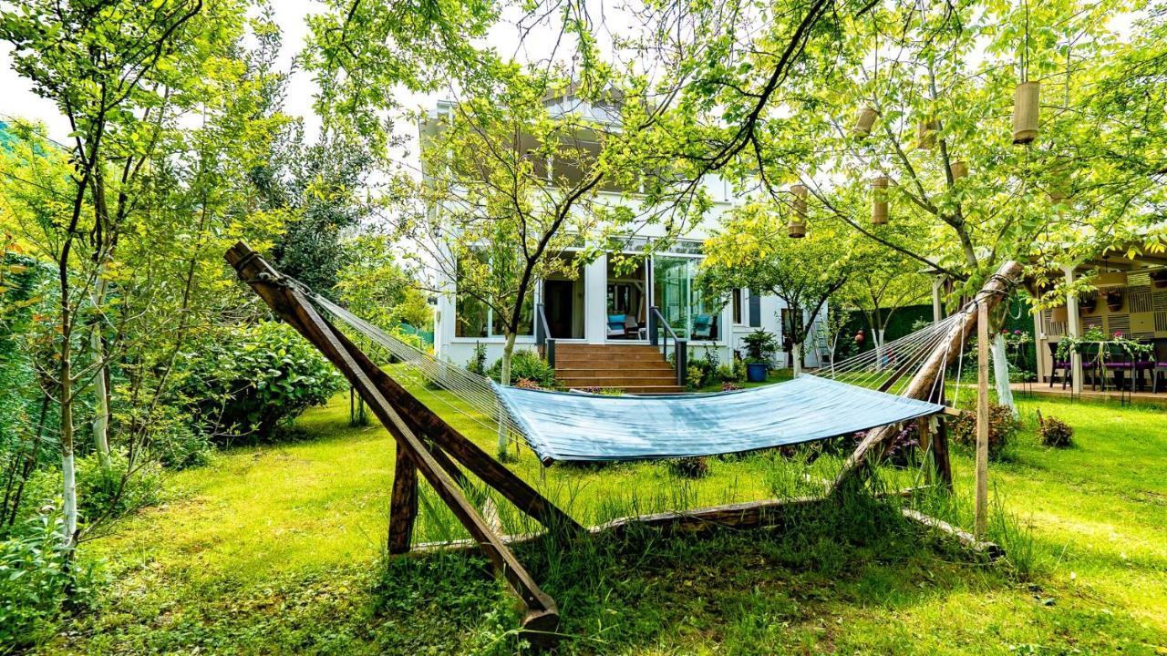 Villa Atlas Muhafazakar Havuzlu, Mustakil Genis Bahceli Sapanca Exterior photo